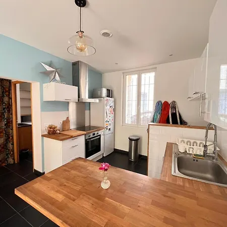 Chaleureux Apartment Nîmes